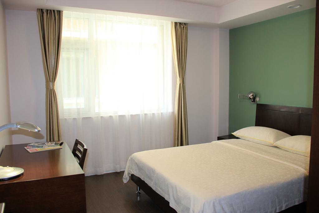 Green Park Hotel Tianjin Binhai  Exteriör bild